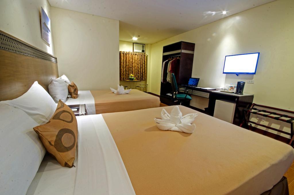 Fersal Hotel - Puerto Princesa Zimmer foto