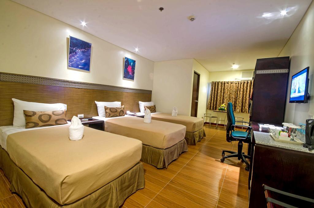 Fersal Hotel - Puerto Princesa Zimmer foto